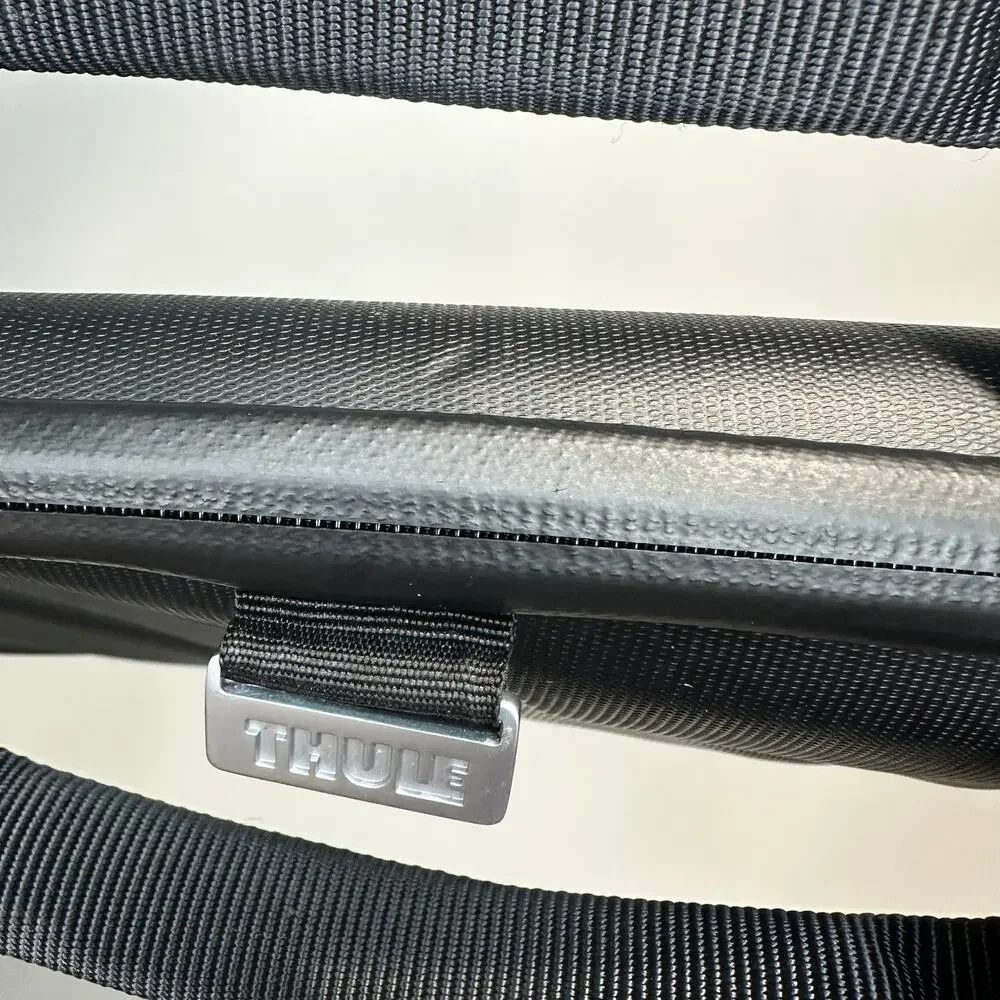 Thule Laptop Case Gauntlet Attache Hard Shell Black Fits Up to 14” MacBook Pro - Picture 9 of 16